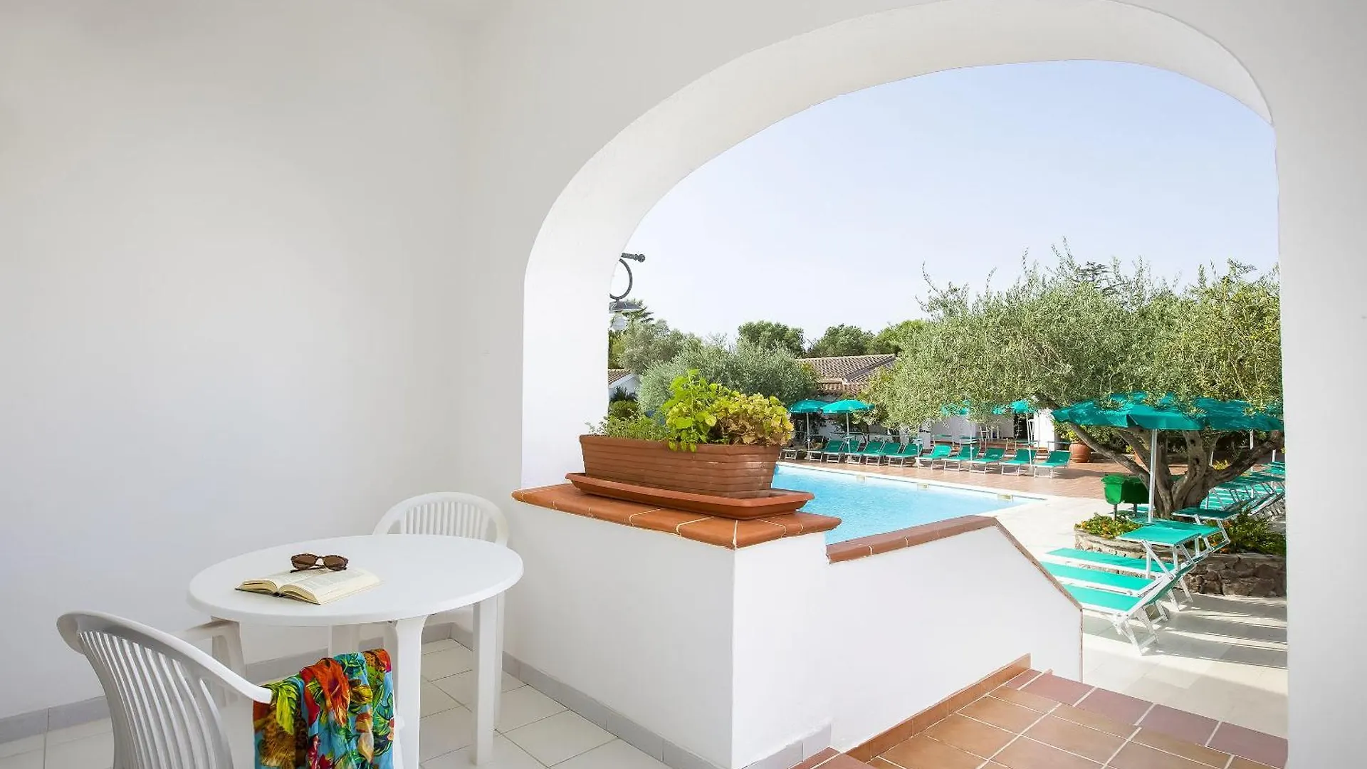 Alba Dorata Resort Cala Liberotto Tatil parkı
